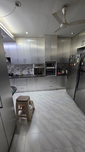 Kitchen in 5 BHK Villa at The Legend One, Sector 57 – for Sale