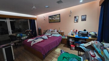 Bedroom in 5 BHK Villa at The Legend One, Sector 57 – for Sale