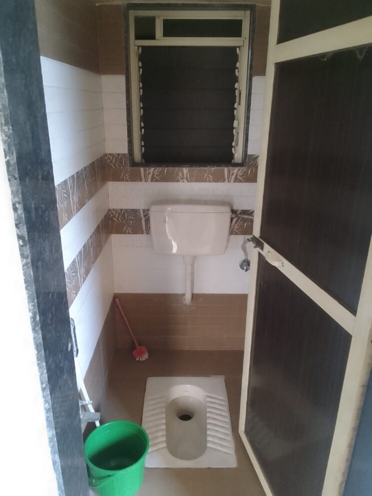 Washroom, panvelkar-utsav-phase-1 1 RK 305 Sq.Ft. Apartment In Badlapur West Thane 9164716