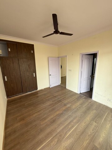 Room in 2 BHK Apartment at Raheja Atharva, Sector 109 – for Rent