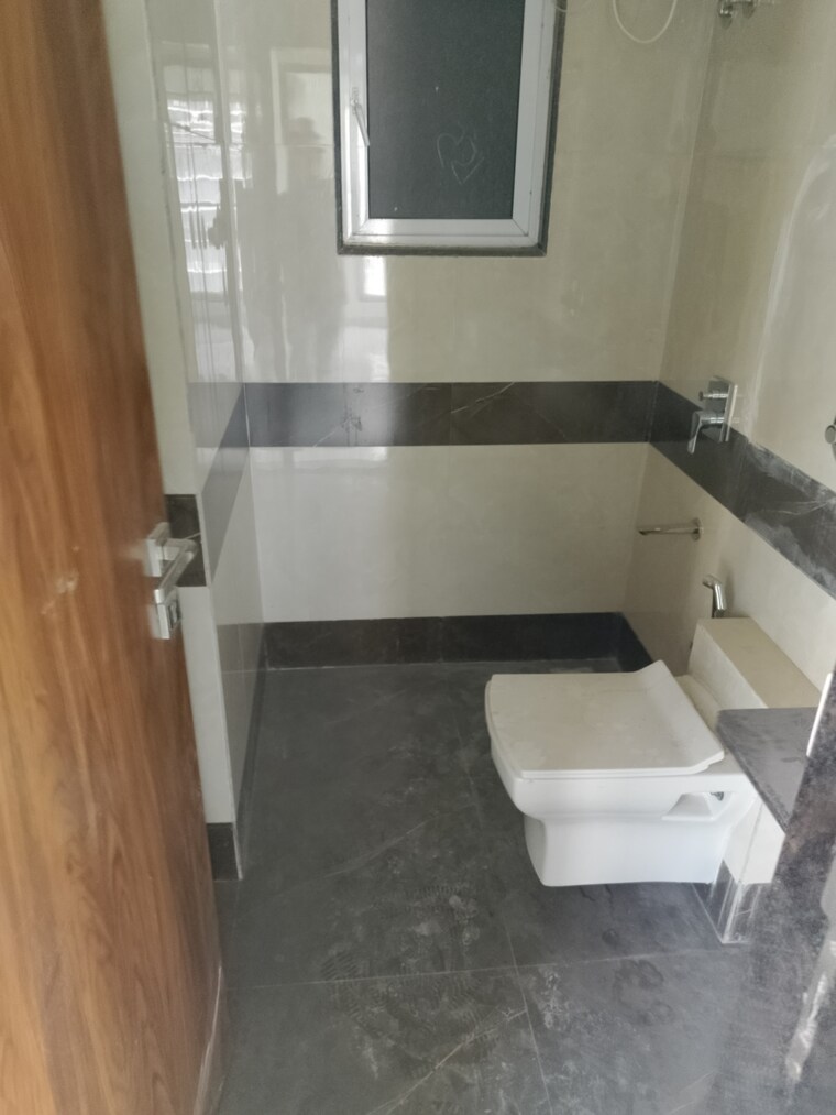 Bathroom, truearth-view 2 Bedroom 527 Sq.Ft. Apartment In Vikhroli East Mumbai 9164697