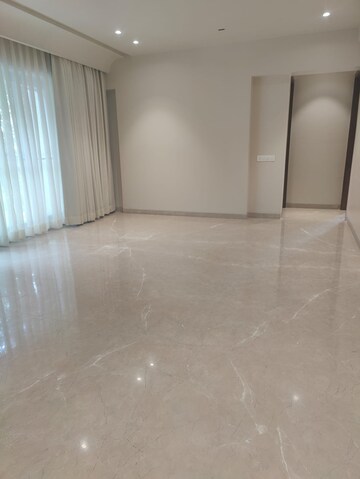2 BHK Apartment For Sale in Veena Solace, Santacruz West
