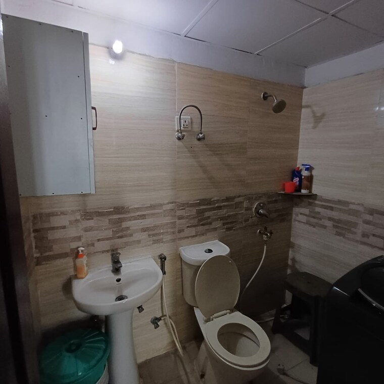 Attached Bathroom, amrapali-zodiac 2 Bedroom 950 Sq.Ft. Apartment In Sector 120 Noida 9164736