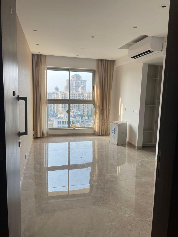 Room, hiranandani-regent-hill 1 Bedroom 386 Sq.Ft. Apartment In Powai Mumbai 9164737
