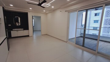 Room in 3 BHK Apartment at Jayabheri The Nirvana, Gopanpally – for Rent