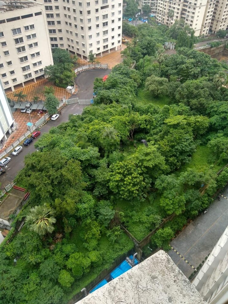 Garden, lnt-realty-emerald-isle 2 Bedroom 654 Sq.Ft. Apartment In Powai Mumbai 9164768