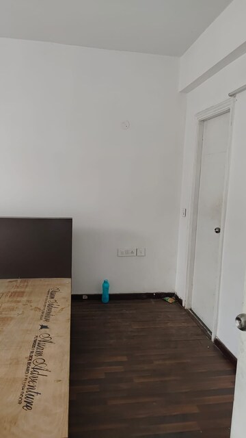 Room in 2 BHK Apartment at Tulsiani Luvnest, Vrindavan Yojna – for Rent