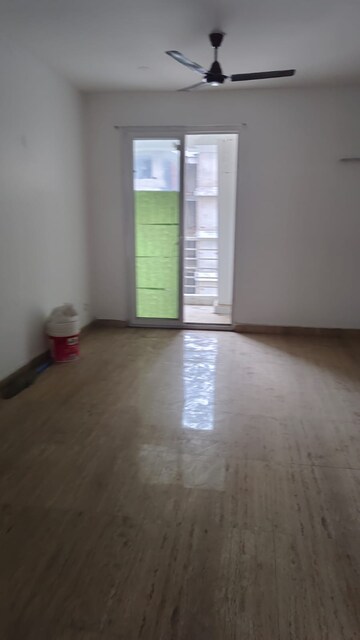 Room in 2 BHK Apartment at Tulsiani Luvnest, Vrindavan Yojna – for Rent