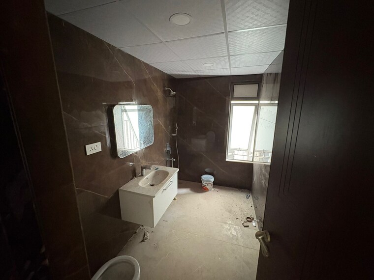 Bathroom, dsr-the-classe 4 Bedroom 3333 Sq.Ft. Apartment In Narsingi Hyderabad 9164827