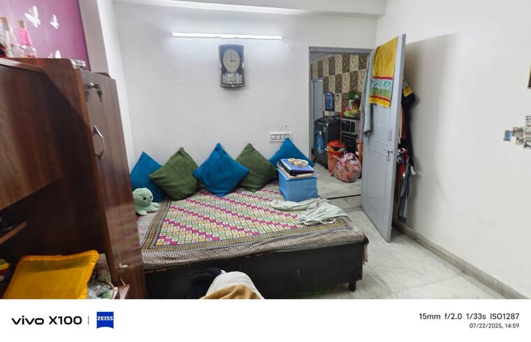Bedroom, shaheen bagh 3 Bedroom 900 Sq.Ft. Apartment In Shaheen Bagh Delhi 9164886