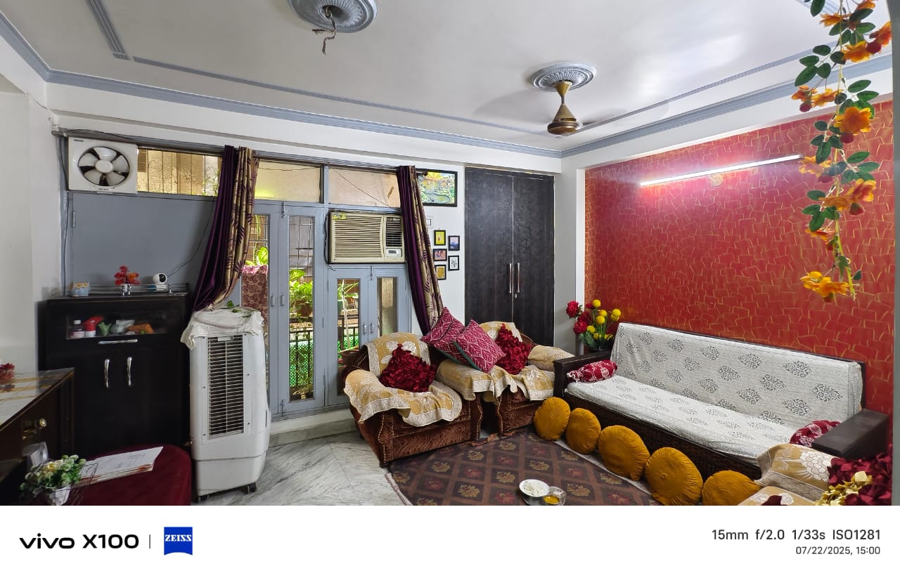 3 BHK Apartment For Sale in Shaheen Bagh