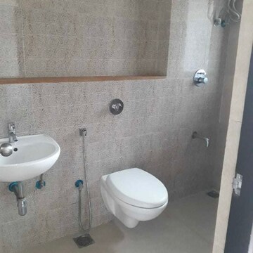 Bathroom in 1.5 BHK Apartment at Lodha Palava City Lakeshore Greens, Hedutane – for Rent