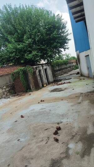 Balcony in  Industrial Plot at Chaupanki – for Sale