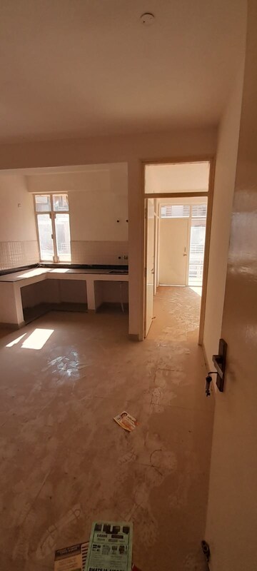 Room in 2 BHK Apartment at Breez Global Heights, Sohna Sector 33 – for Sale