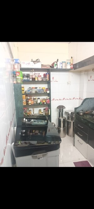 Living Room in 2 BHK Apartment at Vaishali Towers, Bhayandar East – for Sale