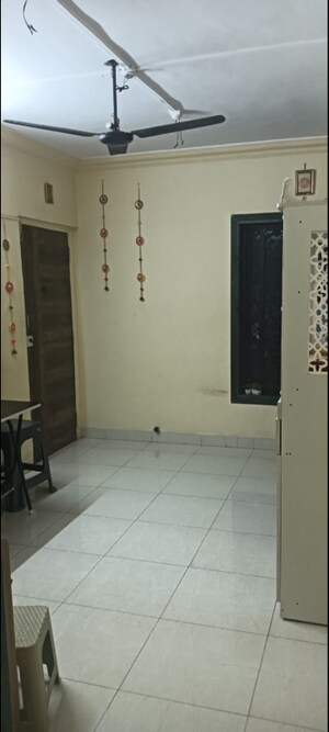 Bathroom in 2 BHK Apartment at Vaishali Towers, Bhayandar East – for Sale