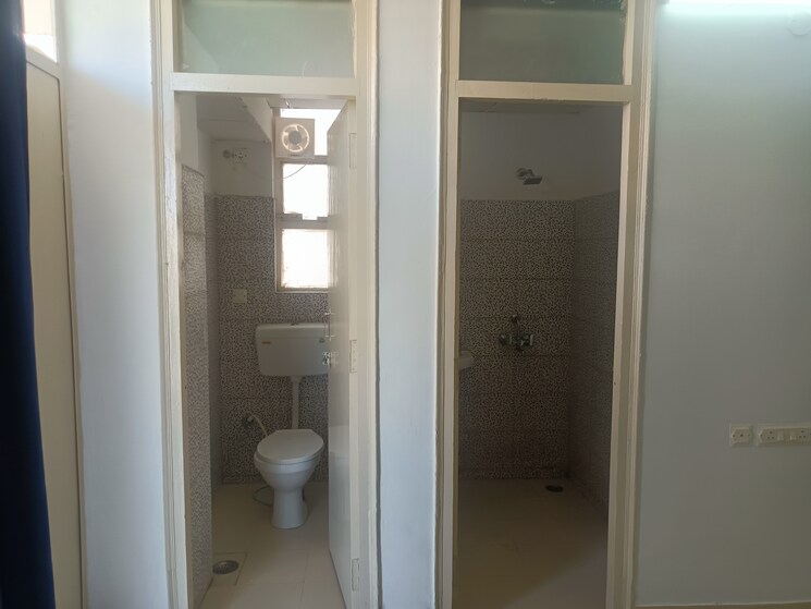 undefined, breez-global-heights 1 Bedroom 400 Sq.Ft. Apartment In Sohna Sector 33 Gurgaon 9165140