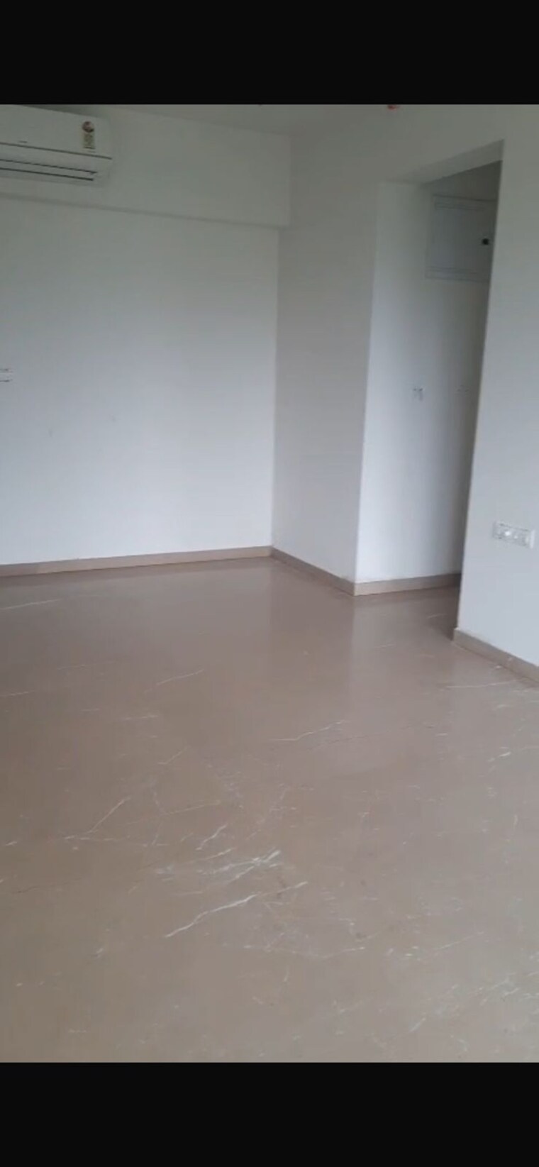 Room, indiabulls-one-indiabulls 2 Bedroom 950 Sq.Ft. Apartment In Pokhran Road No Two Thane 9165130