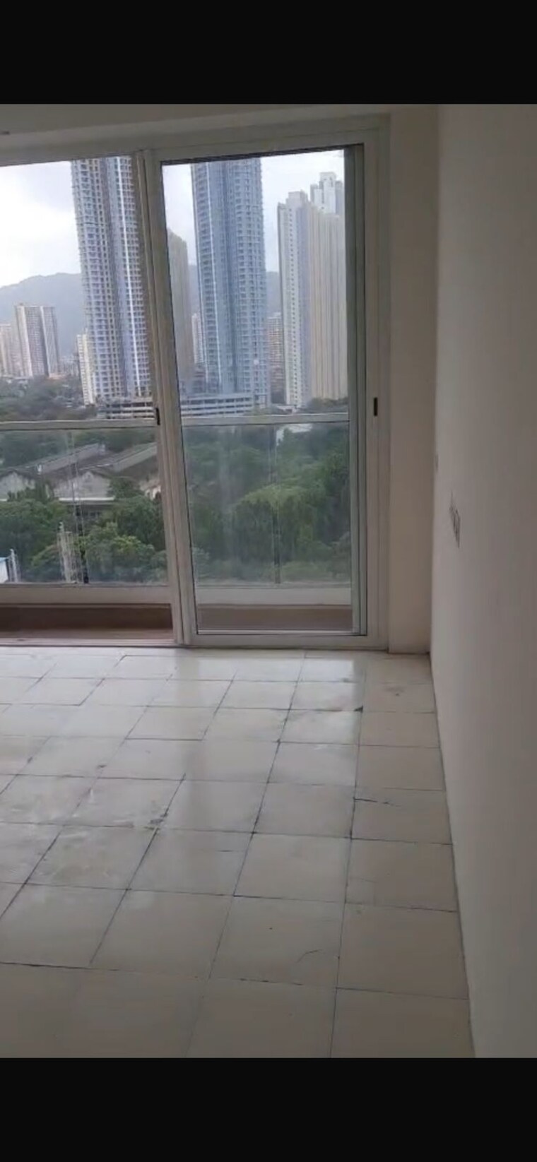 Room, indiabulls-one-indiabulls 2 Bedroom 950 Sq.Ft. Apartment In Pokhran Road No Two Thane 9165130