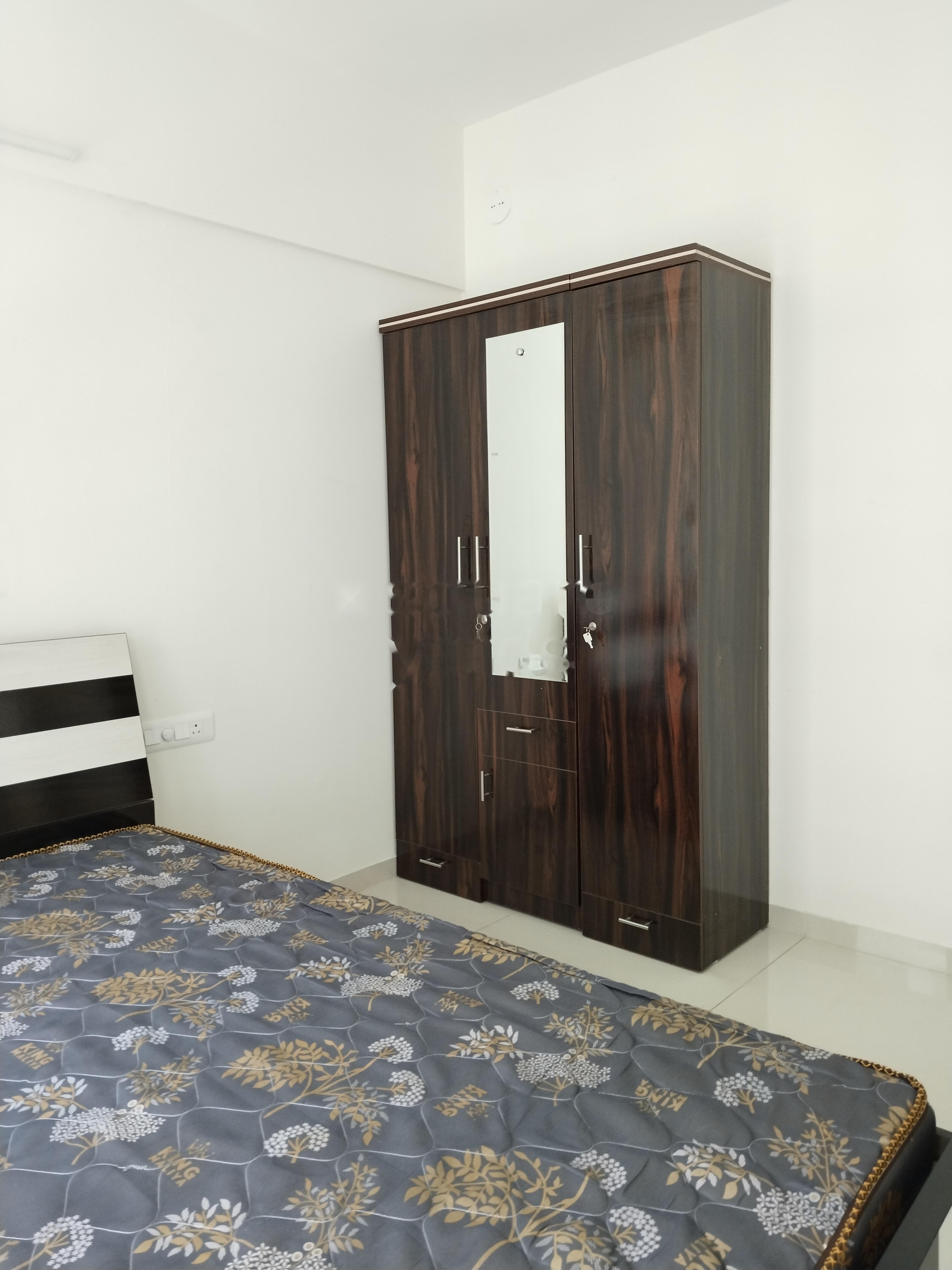 2 BHK Apartment For Rent in Paranjape Trident Towers