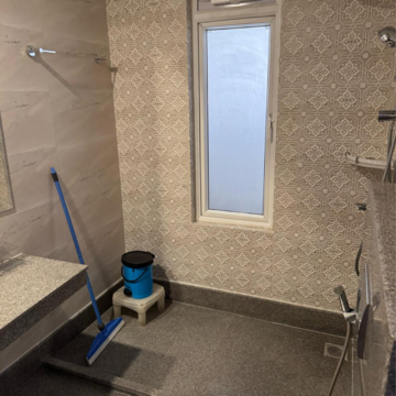 Bathroom in 3.5 BHK Apartment at ABA Ivy County, Sector 75 – for Rent