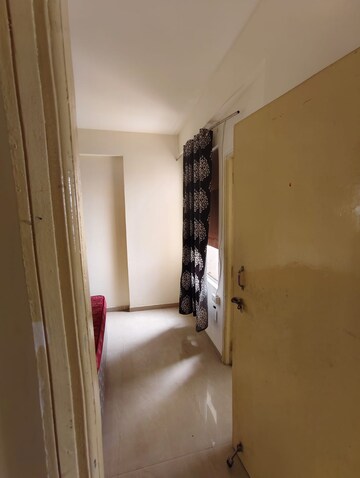 Furnished Amenities in 2 BHK Apartment at ROF Aalayas, Sector 102 – for Rent