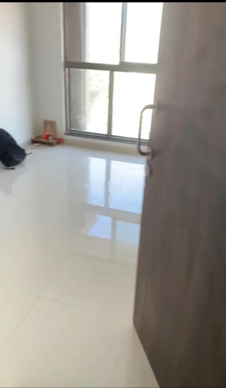 Room, uk-iridium 1 Bedroom 413 Sq.Ft. Apartment In Kandivali East Mumbai 9165215