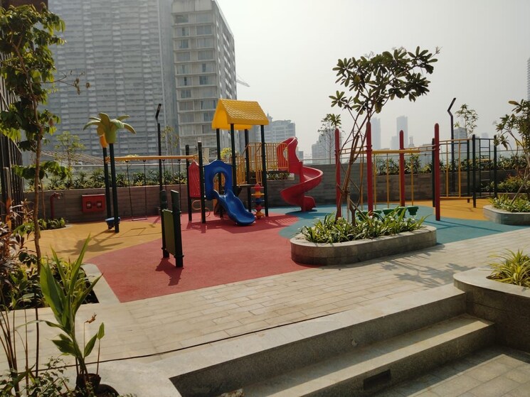 Gym, runwal-nirvana 3 Bedroom 1078 Sq.Ft. Apartment In Parel Mumbai 9165306