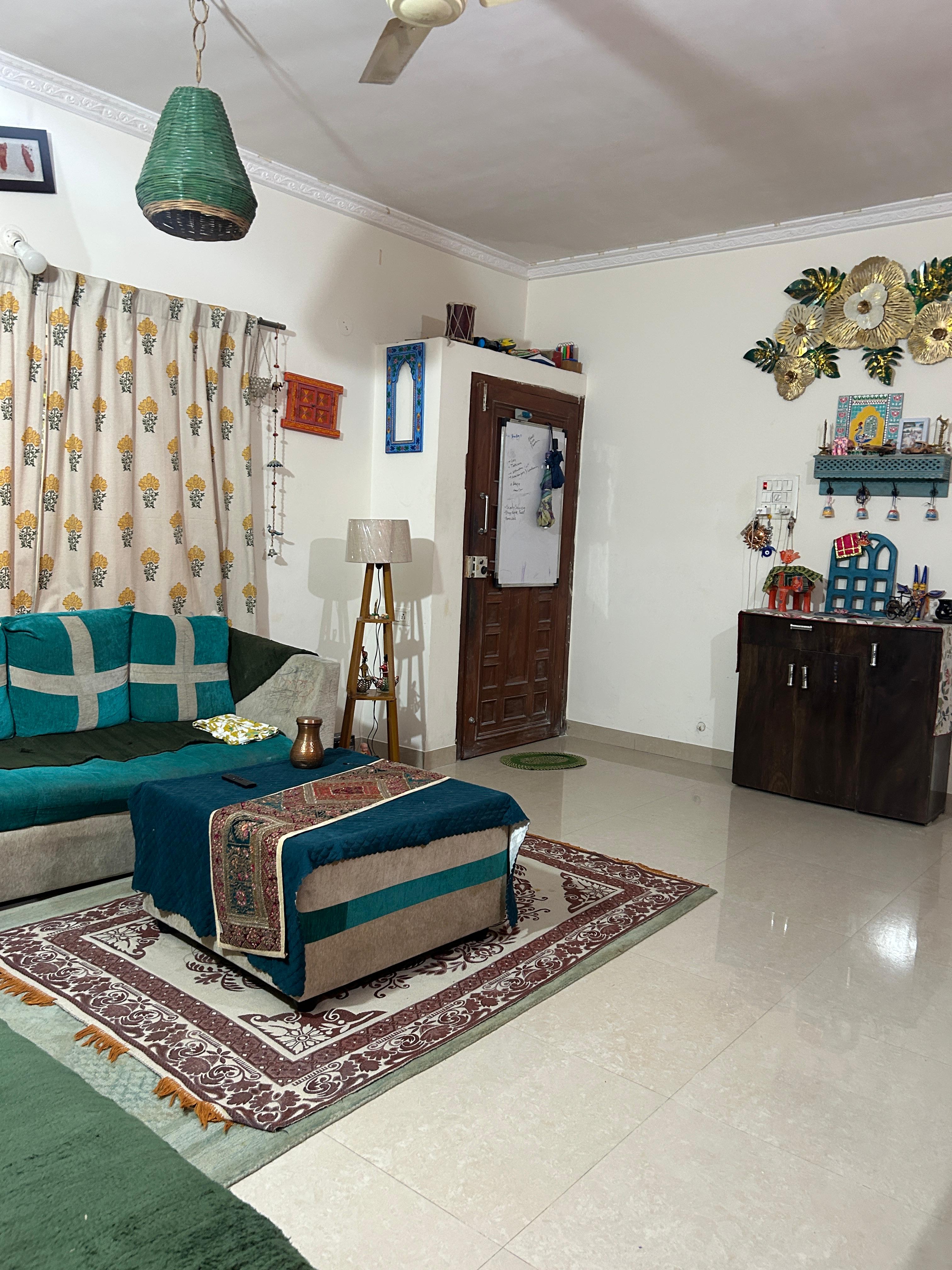 1 BHK + Pooja Room Apartment For Rent in Parashar CHS
