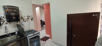 Furnished Amenities in 2 BHK Apartment at Vakola – for Rent