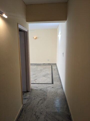 Building Lobby in 4 BHK Apartment at Ardee City The Residency, Sector 52 – for Rent