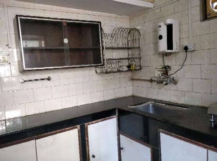 Kitchen, sam-society 1 RK 350 Sq.Ft. Apartment In Naupada Thane 9165443
