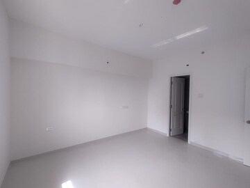 Room in 3 BHK Apartment at Avon Vista, Balewadi – for Rent