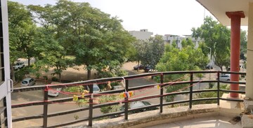Balcony in 3 BHK Apartment at Unitech Residency Greens, Sector 46 – for Rent