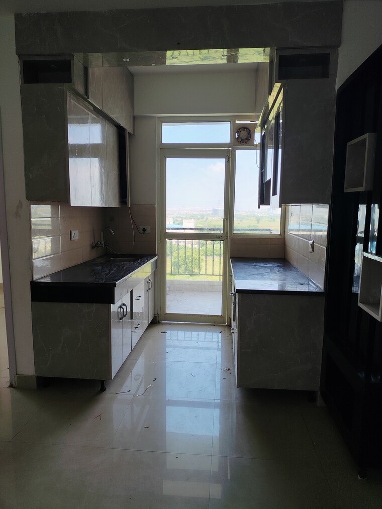 Kitchen, suncity-avenue-76 2 Bedroom 635 Sq.Ft. Apartment In Sector 76 Gurgaon 9165537