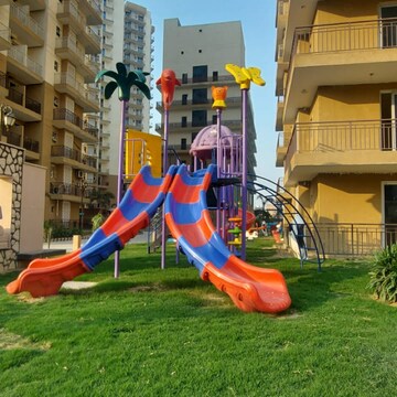 Gym in 3 BHK Apartment at Surya Aastha Greens, Sector 16b Greater Noida – for Sale