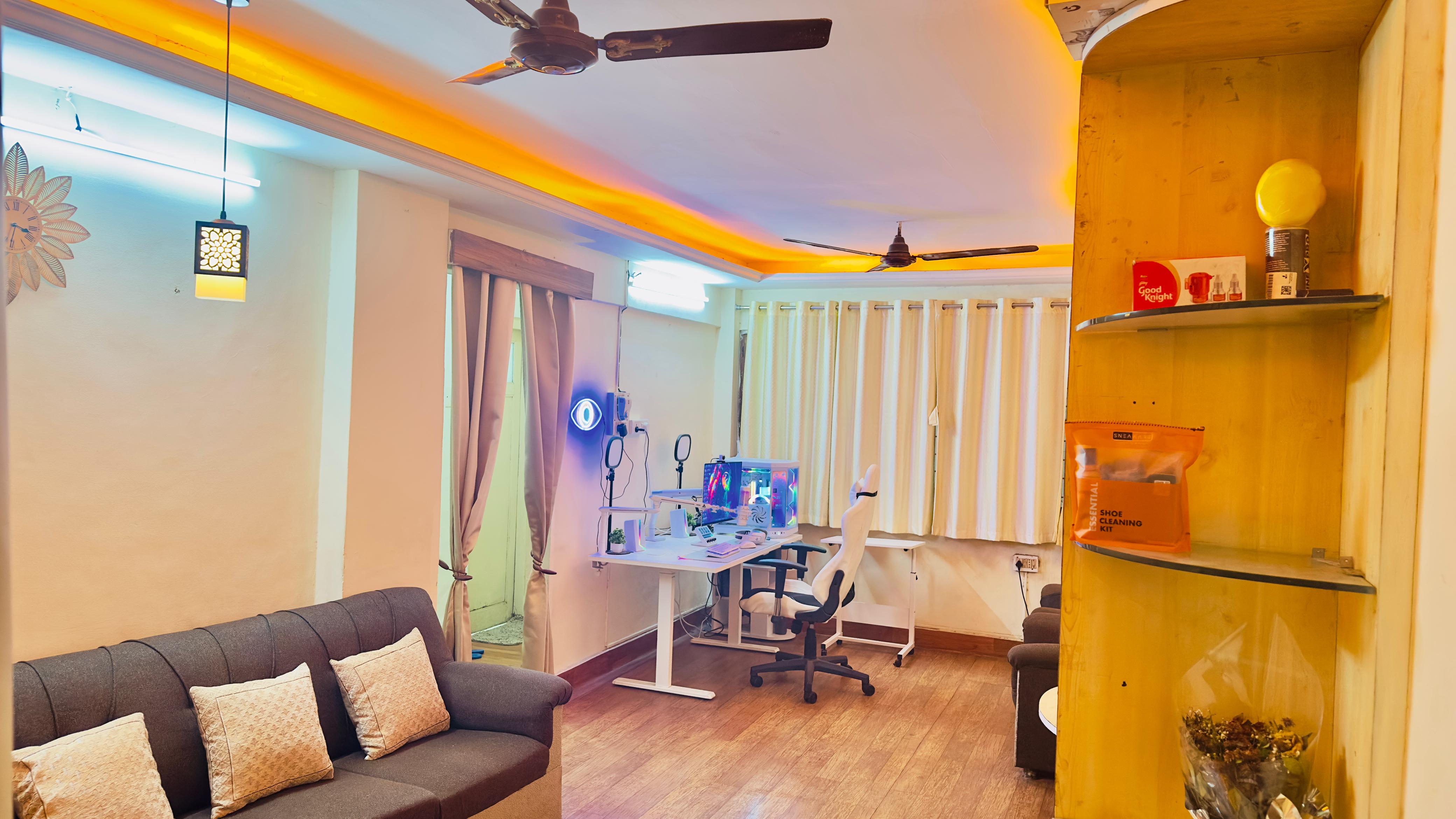 2 BHK Apartment For Rent in Shri Maa Society 