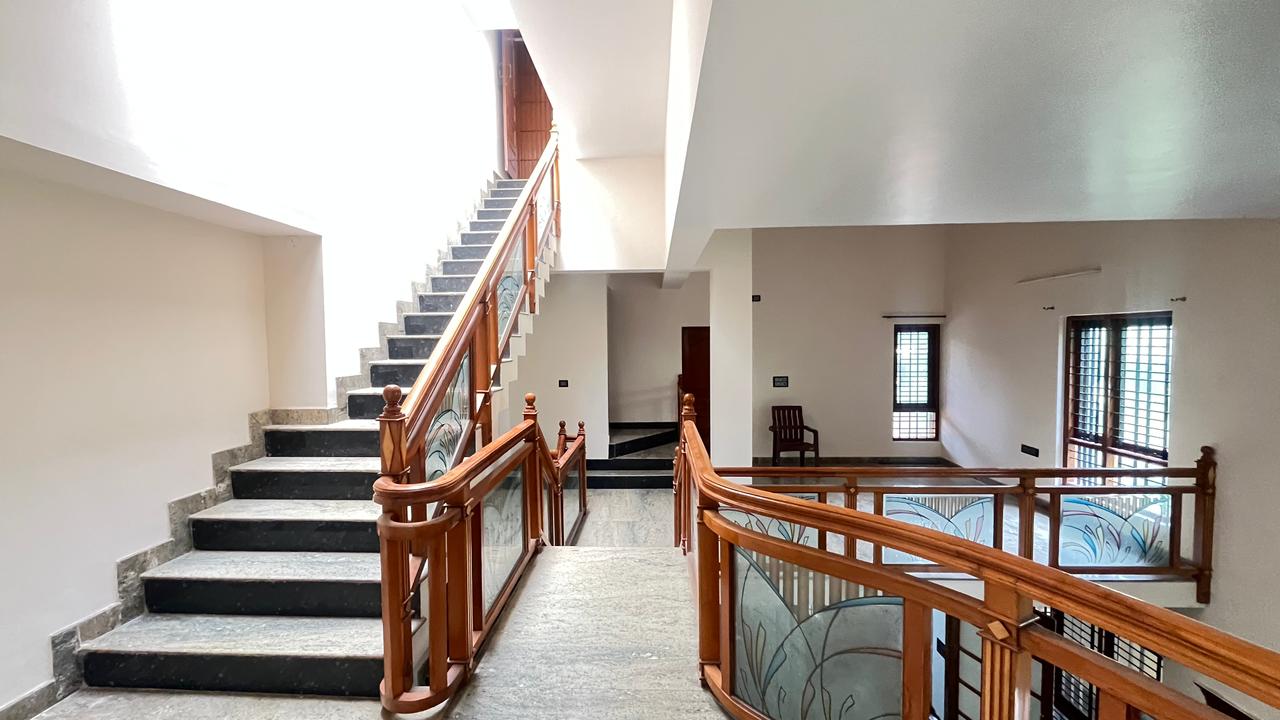 3 BHK + Pooja Room Independent House For Rent in Builder Floor 