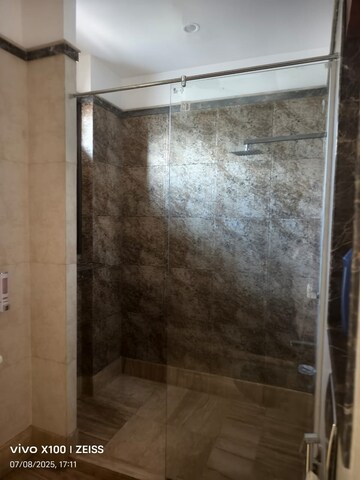 Bathroom in 3 BHK Builder Floor at Green Park – for Rent