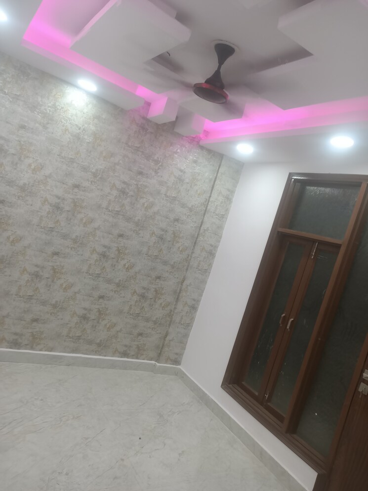 undefined, govindpuri 3 Bedroom 810 Sq.Ft. Builder Floor In Govindpuri Delhi 9165602