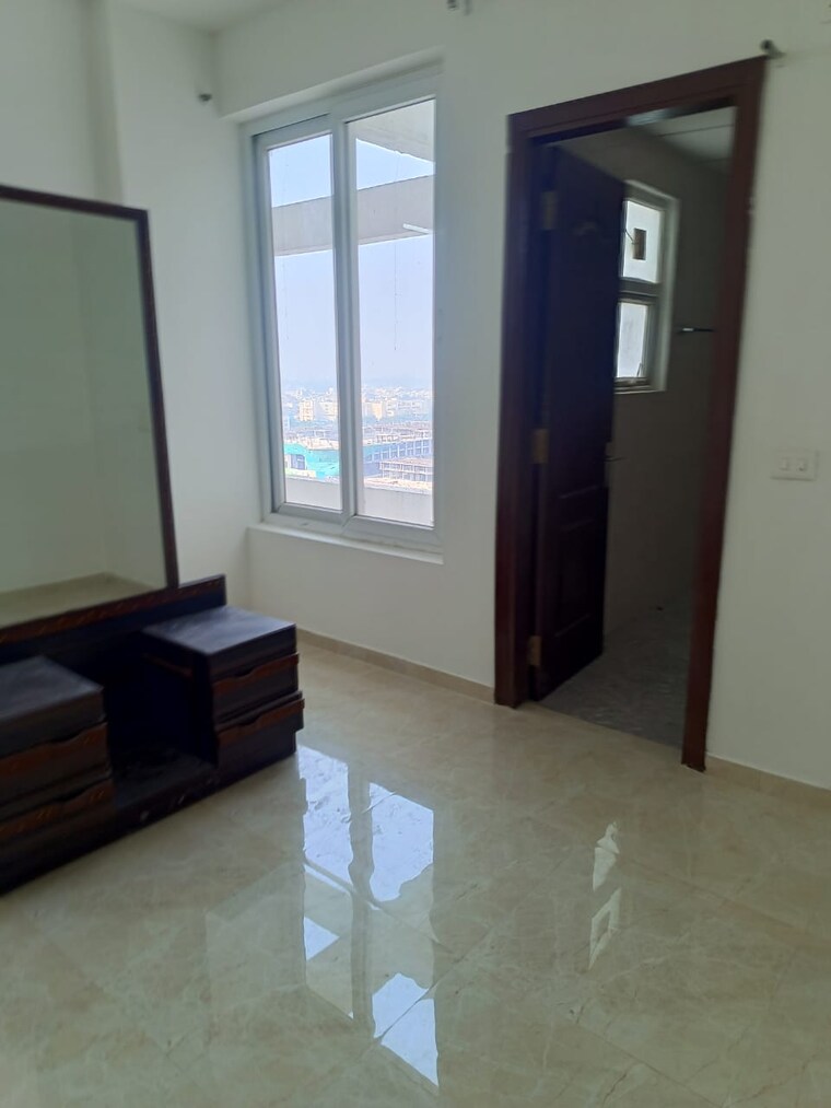 Room, omaxe-royal-residency-faridabad 3 Bedroom 1685 Sq.Ft. Apartment In Sector 79 Faridabad 9165619