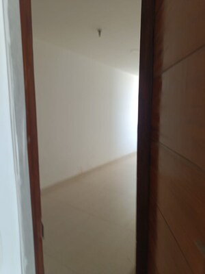 Room in 3 BHK Apartment at Omaxe Royal Residency Faridabad, Sector 79 – for Sale