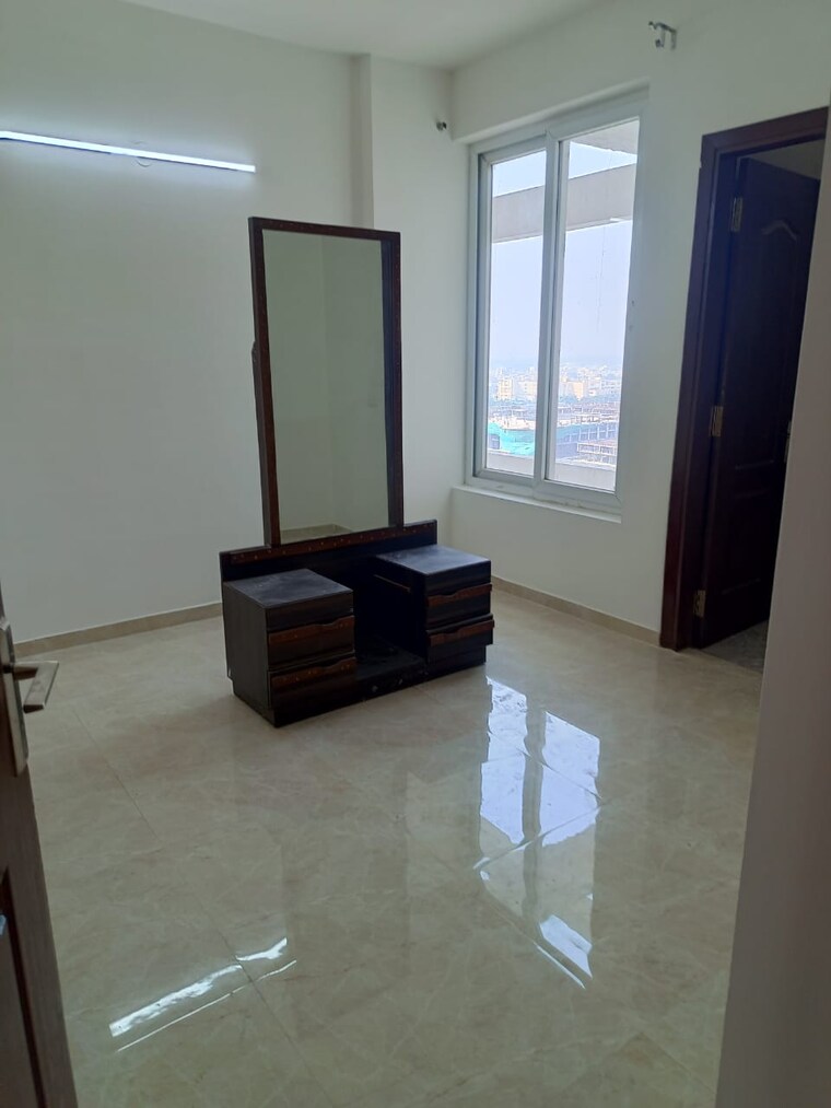 Living Room, omaxe-royal-residency-faridabad 3 Bedroom 1685 Sq.Ft. Apartment In Sector 79 Faridabad 9165619