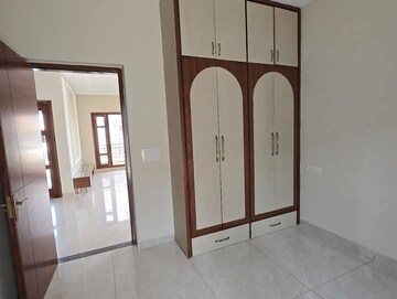 Room in 4 BHK Independent House at Sector 115 – for Sale