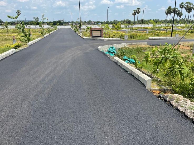 Plot For Sale in Am Saleing 