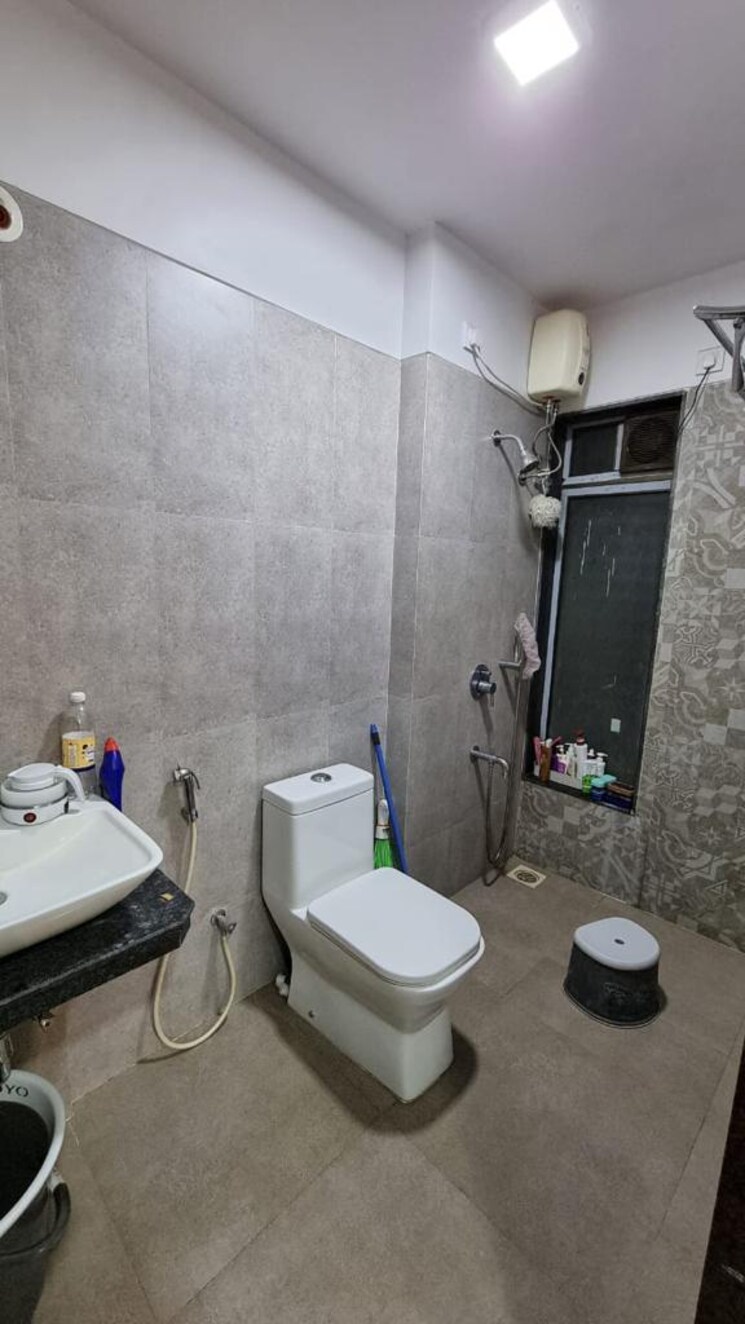 Bathroom, unnati-woods-chs 2 Bedroom 650 Sq.Ft. Apartment In Kasarvadavali Thane 9165666