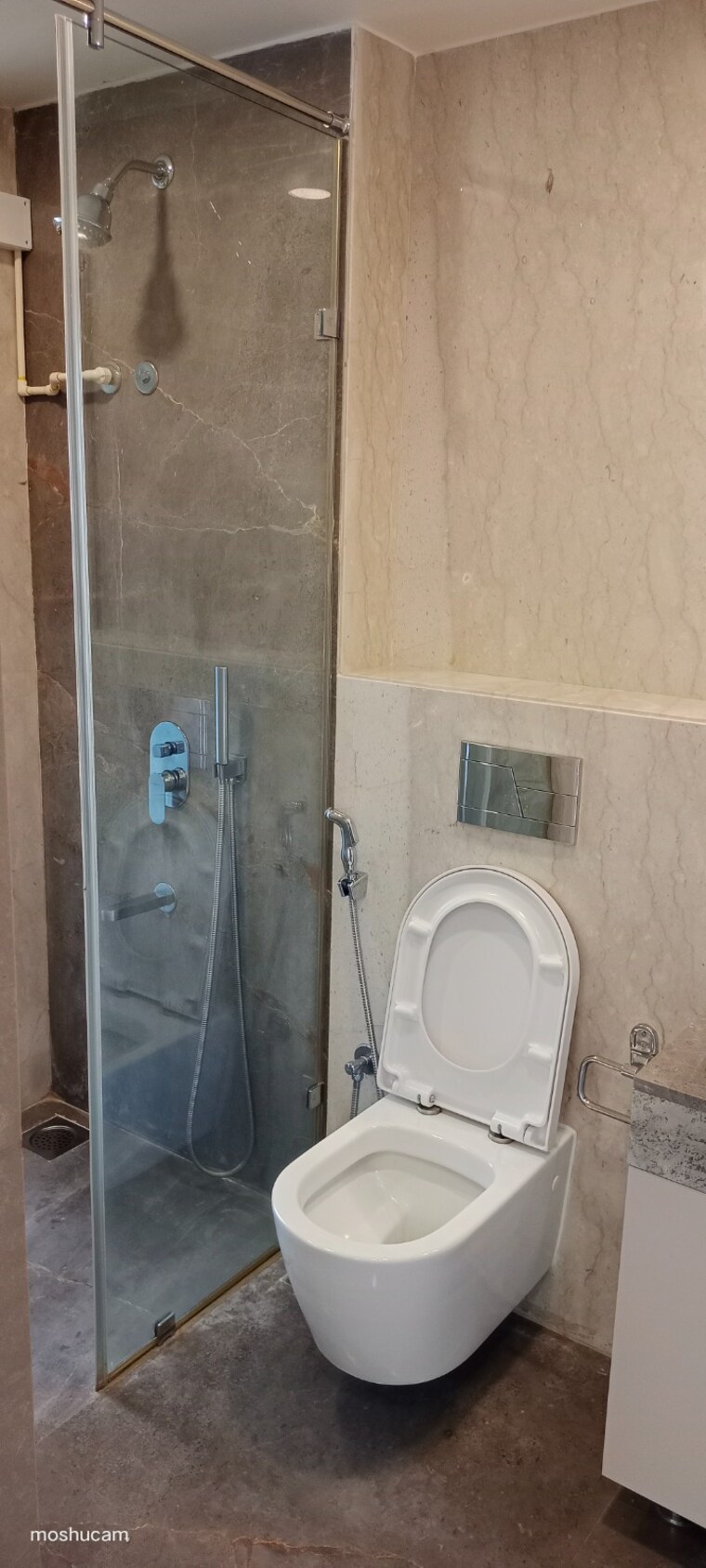 Bathroom, ashar-navroze-apartment 3 Bedroom 1600 Sq.Ft. Apartment In Pali Hill Mumbai 9165679