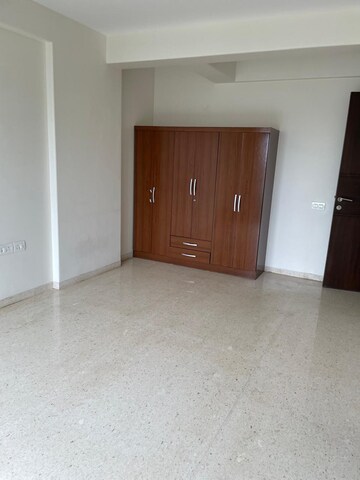 3 BHK Apartment For Sale in Supreme Badrinath, Khar West