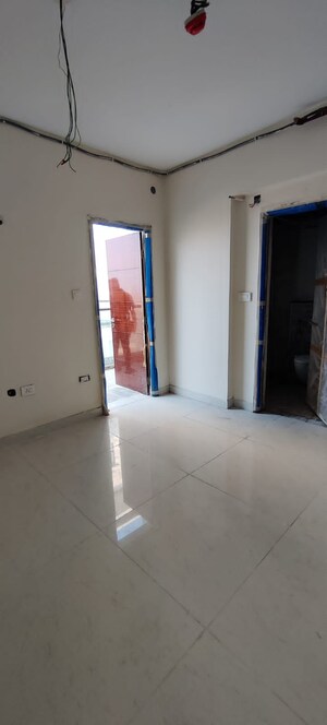 Room in 3 BHK Apartment at Financial District – for Sale