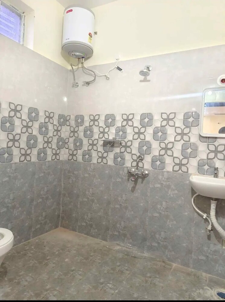Bathroom, prestige-tranquil 3 Bedroom 2049 Sq.Ft. Apartment In Kokapet Hyderabad 9165726